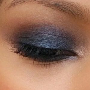 NARS Dual-Intensity Deep Indigo Eyeshadow Arcturus
